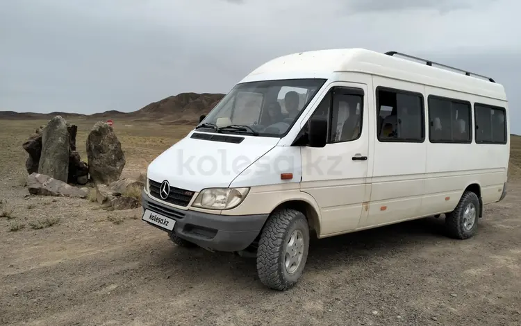 Mercedes-Benz  Sprinter 4WD полный привод 2003 года за 9 900 000 тг. в Алматы