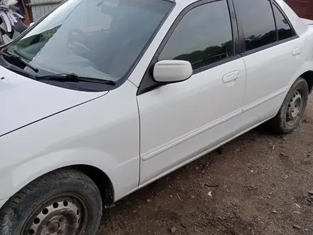 Mazda Familia 1999 года за 1 400 000 тг. в Семей – фото 3