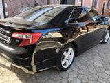 Toyota Camry 2014 года за 8 000 000 тг. в Атырау – фото 4