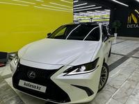 Lexus ES 250 2021 года за 22 500 000 тг. в Алматы