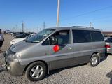 Hyundai Starex 2002 года за 2 500 000 тг. в Шымкент – фото 2