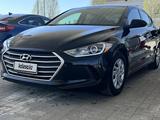 Hyundai Elantra 2018 года за 4 600 000 тг. в Актобе – фото 2