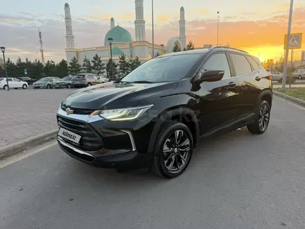 Chevrolet Tracker 2023 года за 6 700 000 тг. в Астана – фото 2