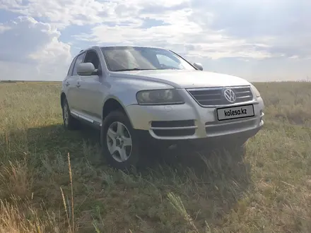 Volkswagen Touareg 2004 года за 5 800 000 тг. в Рудный – фото 3