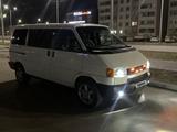 Volkswagen Multivan 1993 годаүшін4 500 000 тг. в Астана – фото 5