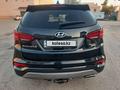 Hyundai Santa Fe 2017 года за 9 500 000 тг. в Семей – фото 2