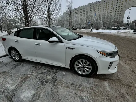 Kia Optima 2016 года за 9 000 000 тг. в Астана – фото 4