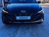 Hyundai Elantra 2021 года за 9 500 000 тг. в Уральск – фото 5