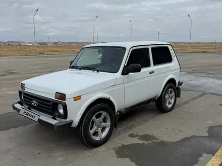 ВАЗ (Lada) Lada 2121 2014 года за 2 200 000 тг. в Атырау – фото 2