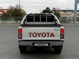 Toyota Hilux 2012 года за 9 000 000 тг. в Жанаозен – фото 4