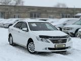 Toyota Camry 2014 годаfor9 450 000 тг. в Актобе – фото 3