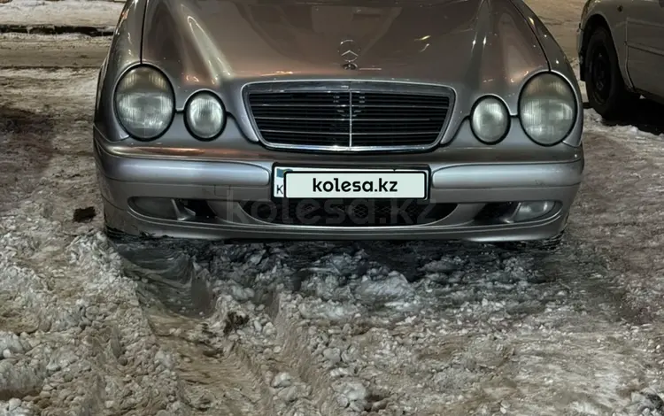 Mercedes-Benz E 280 2000 годаfor3 200 000 тг. в Астана