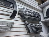 Решетки радиатора и бампера для Toyota и Lexus новые, Б/У, дубликаты! за 25 000 тг. в Актау – фото 3
