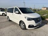 Hyundai Starex 2018 годаүшін11 500 000 тг. в Алматы – фото 2