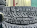 215/60/16 комплект зимних шин за 85 000 тг. в Костанай