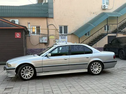 BMW 730 1996 года за 3 000 000 тг. в Алматы – фото 4