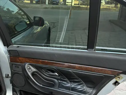 BMW 730 1996 года за 3 000 000 тг. в Алматы – фото 8