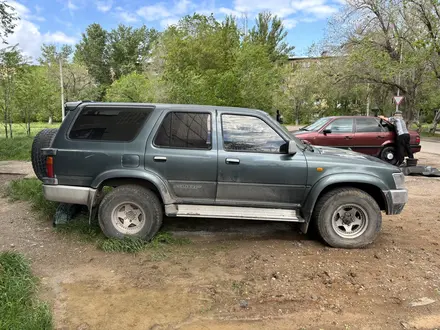 Toyota Hilux Surf 1992 годаүшін1 800 000 тг. в Караганда – фото 3