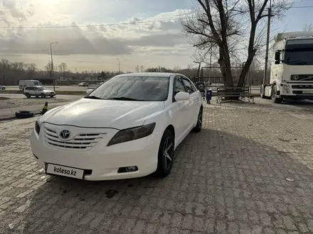 Toyota Camry 2008 года за 6 500 000 тг. в Усть-Каменогорск – фото 2