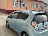 Chevrolet Spark 2011 года за 3 300 000 тг. в Туркестан – фото 2