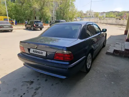 BMW 728 1996 года за 3 150 000 тг. в Жезказган