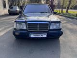 Mercedes-Benz E 280 1995 годаүшін4 200 000 тг. в Алматы – фото 2