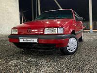 Volkswagen Passat 1989 годаүшін1 200 000 тг. в Туркестан