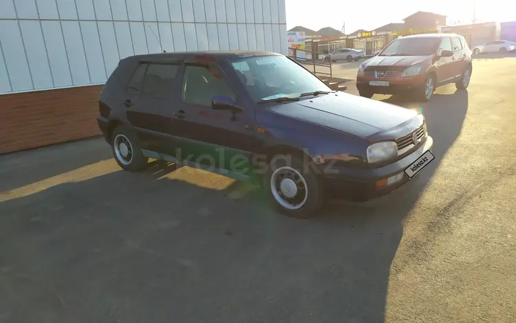 Volkswagen Golf 1996 годаfor2 500 000 тг. в Алматы