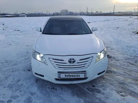 Toyota Camry 2007 года за 7 000 000 тг. в Алматы – фото 2