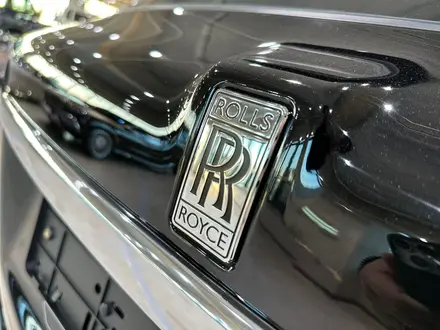 Rolls-Royce Cullinan 2023 года за 223 000 000 тг. в Алматы – фото 13