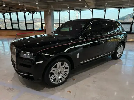 Rolls-Royce Cullinan 2023 года за 223 000 000 тг. в Алматы – фото 8