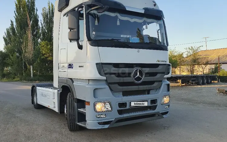 Mercedes-Benz  Actros 2013 годаfor22 000 000 тг. в Жаркент