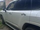 Toyota Land Cruiser 2021 года за 38 000 000 тг. в Костанай – фото 2