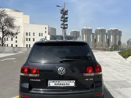 Volkswagen Touareg 2007 года за 5 350 000 тг. в Алматы – фото 3