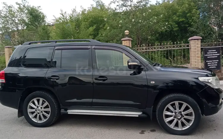 Toyota Land Cruiser 2011 года за 19 000 000 тг. в Караганда