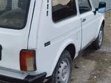 ВАЗ (Lada) Lada 2121 2000 года за 850 000 тг. в Шолаккорган – фото 2