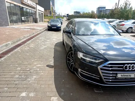 Audi A8 2018 года за 30 000 000 тг. в Шымкент – фото 2