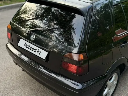 Volkswagen Golf 1998 года за 2 100 000 тг. в Алматы – фото 8