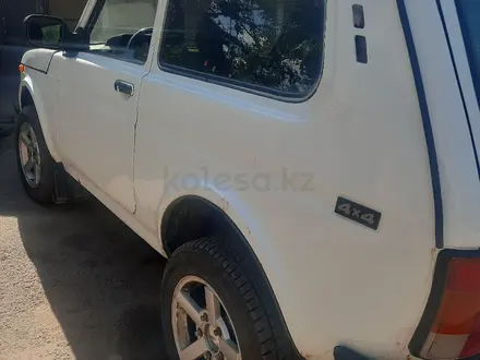 ВАЗ (Lada) Lada 2121 2014 года за 2 000 000 тг. в Алматы – фото 8