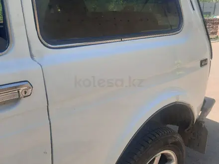 ВАЗ (Lada) Lada 2121 2014 года за 2 000 000 тг. в Алматы – фото 10