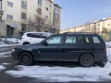 Opel Astra 1993 года за 800 000 тг. в Шымкент – фото 2