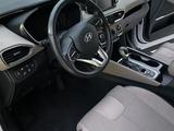 Hyundai Santa Fe 2018 года за 13 500 000 тг. в Актау – фото 4