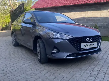 Hyundai Accent 2021 годаүшін7 500 000 тг. в Уральск – фото 3