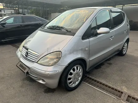 Mercedes-Benz A 170 2002 года за 3 300 000 тг. в Алматы – фото 3