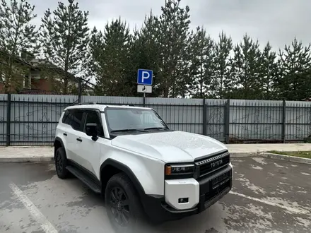 Toyota Land Cruiser Prado 2026 года за 42 500 000 тг. в Астана – фото 2