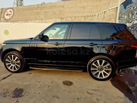 Land Rover Range Rover 2015 года за 21 000 000 тг. в Алматы – фото 3