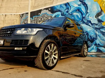Land Rover Range Rover 2015 года за 21 000 000 тг. в Алматы – фото 6