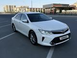 Toyota Camry 2017 годаүшін11 000 000 тг. в Атырау – фото 5