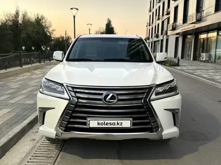 Lexus LX 570 2016 года за 36 000 000 тг. в Шымкент