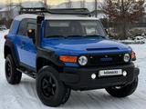 Toyota FJ Cruiser 2006 годаfor13 800 000 тг. в Алматы